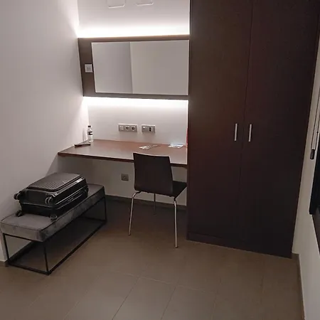 Hotel Centre *