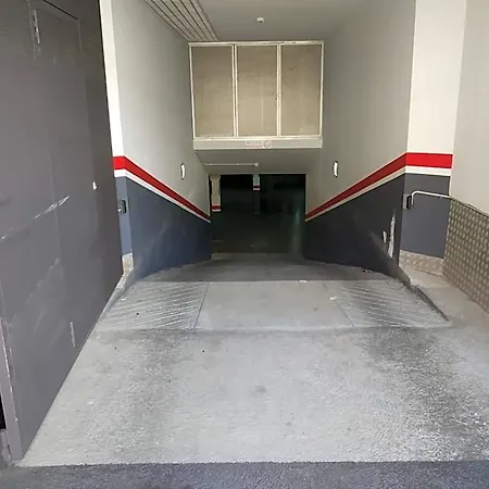 Centre