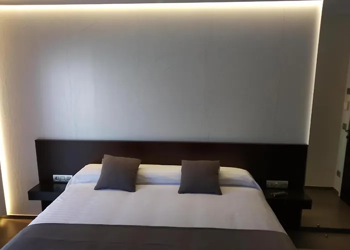 Centre Hotell